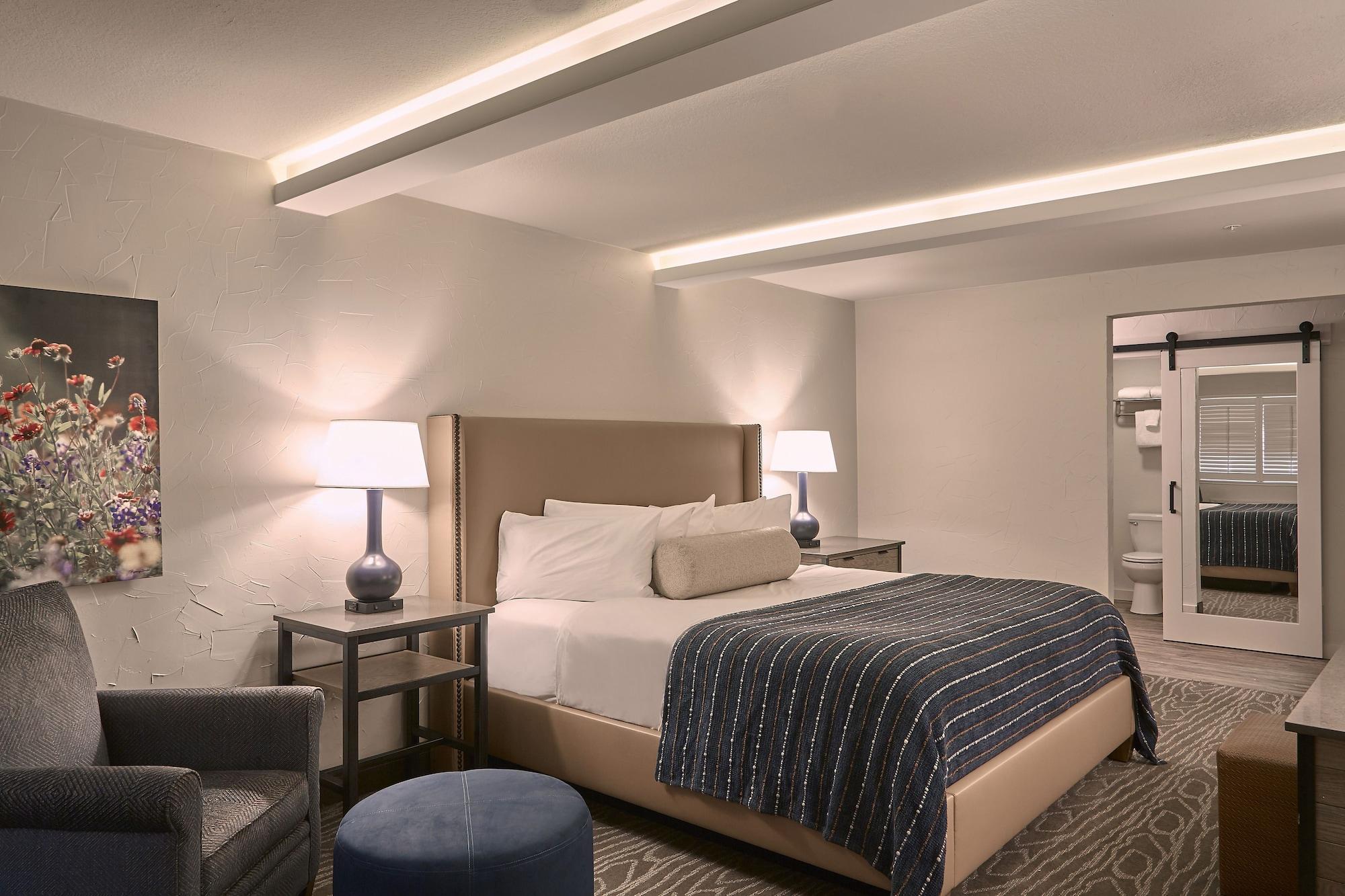 Fredericksburg Inn And Suites Екстер'єр фото